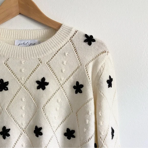 Petal & Pup Gracie Flower Texture Knit Sweater Ivory - Picture 3 of 5